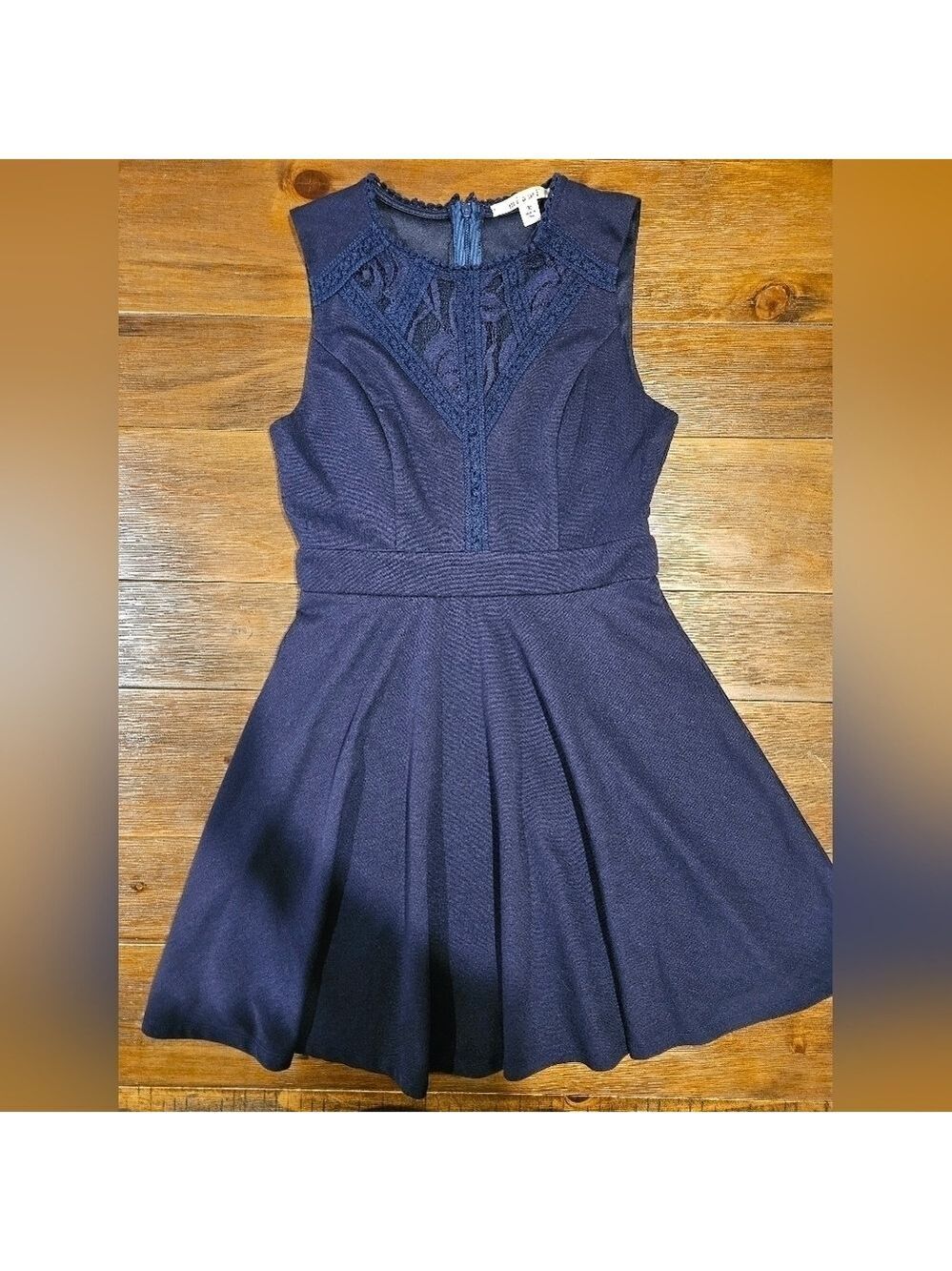 MIAMI DARK BLUE FIT & FLARE DRESS EMBROIDERED & LACE BODICE SIZE MEDIUM